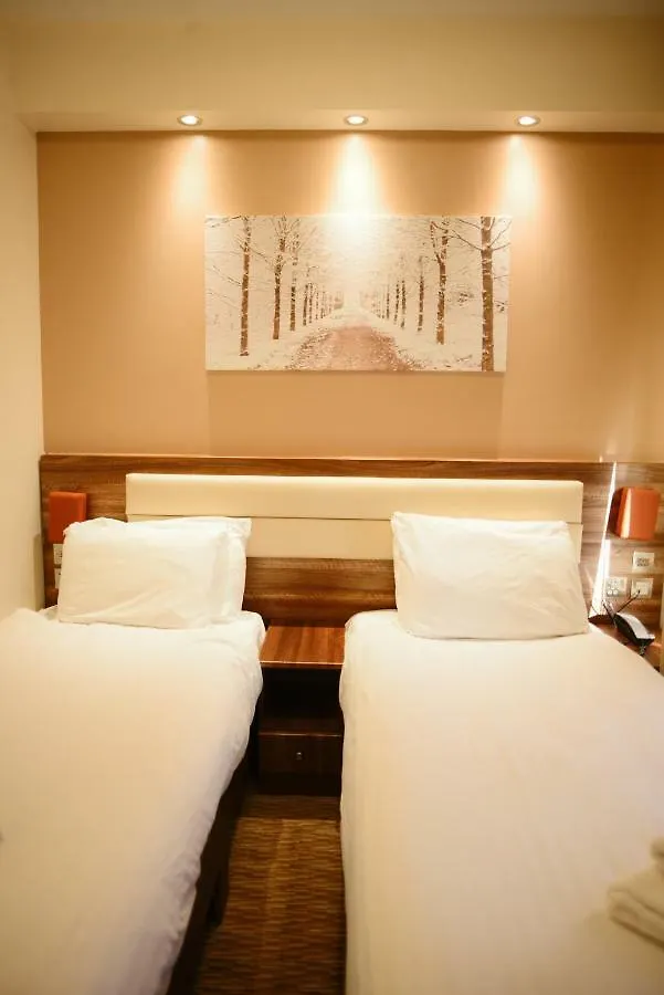 Airlink Hotel Hayes   Hayes (Greater London)